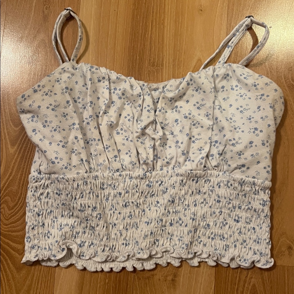 Hollister white crop top tank with blue tiny floral pattern, size M